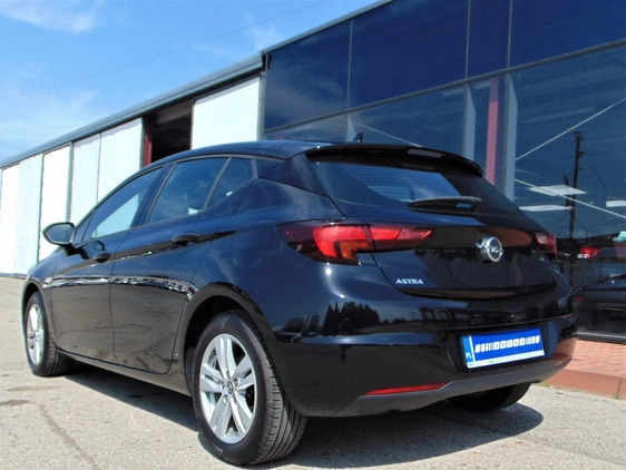 Opel Astra cena 63500 przebieg: 95303, rok produkcji 2019 z Sokółka małe 277